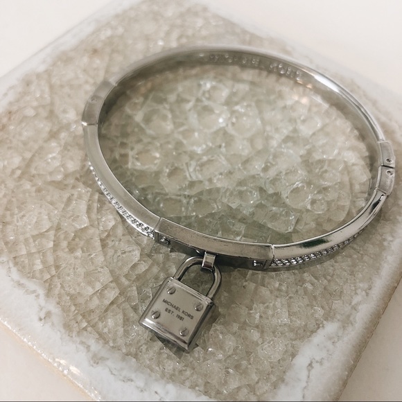 michael kors padlock bracelet silver